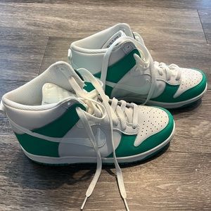 Nike Dunk High